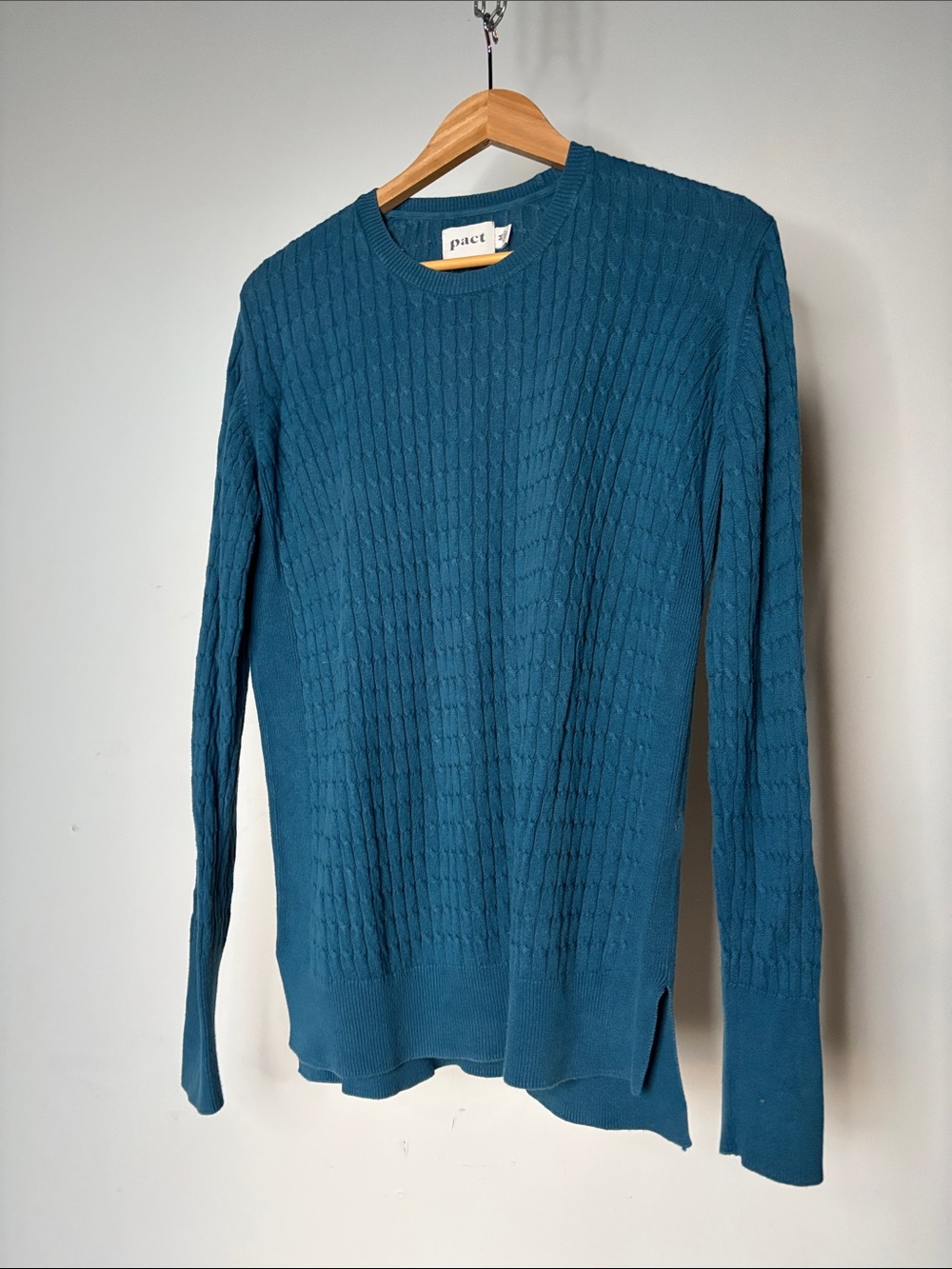 Pact Men's Teal Cable Crewneck Sweater Size Medium